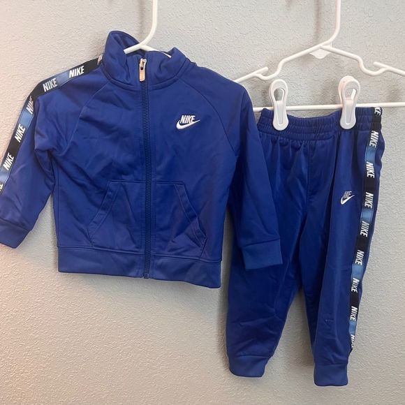 Nike jogging set navy blue size 12 months - Picture 3 of 4
